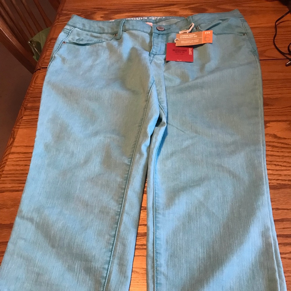 Mossimo Supply Co.  Cropped Capri Pants
